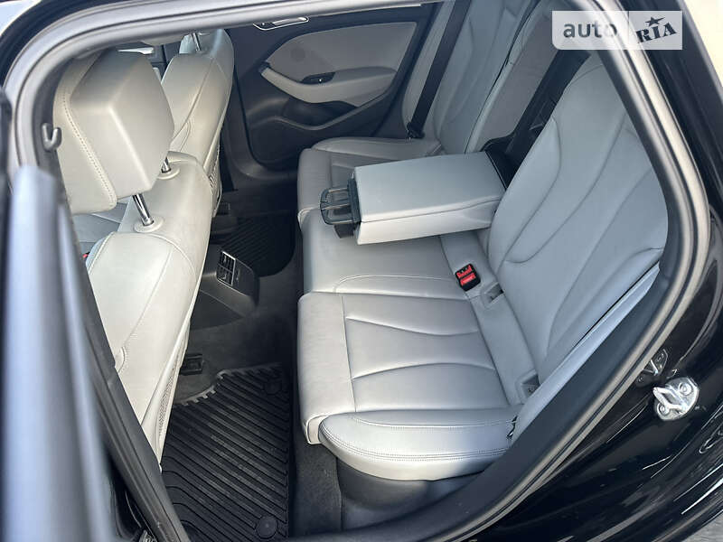 Хэтчбек Audi A3 2017 в Полтаве