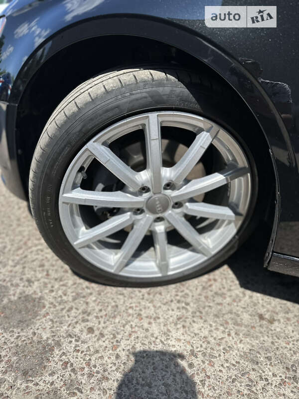 Кабриолет Audi A3 2015 в Киеве