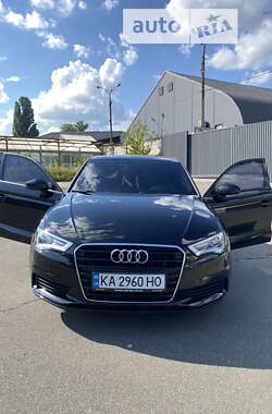 Седан Audi A3 2015 в Киеве