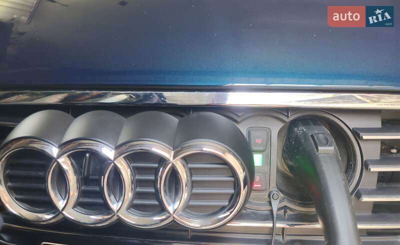 Хэтчбек Audi A3 2017 в Львове