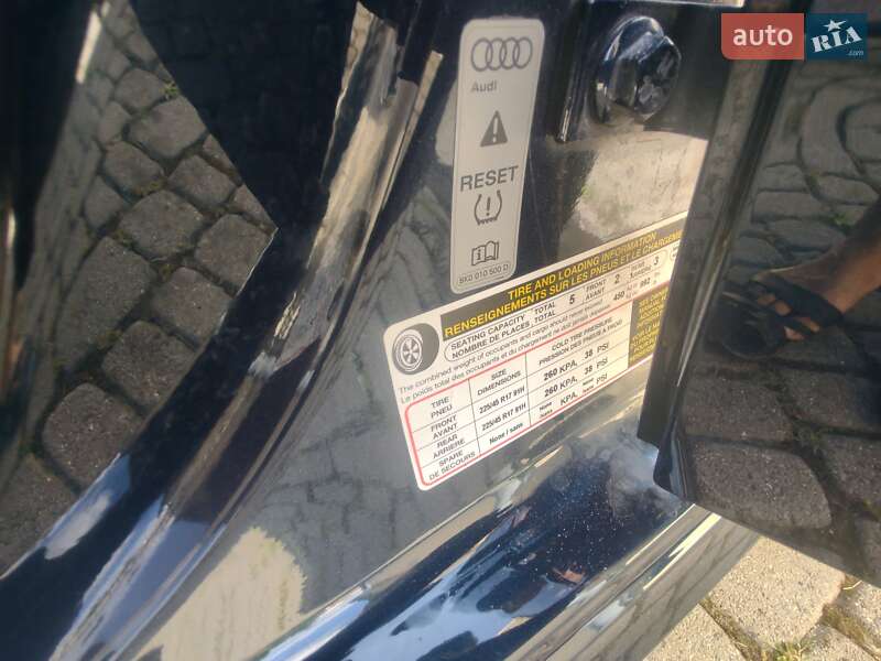 Хэтчбек Audi A3 2017 в Львове