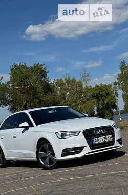 Хетчбек Audi A3 2013 в Дніпрі