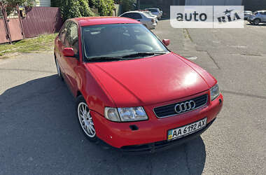 Хетчбек Audi A3 1998 в Києві