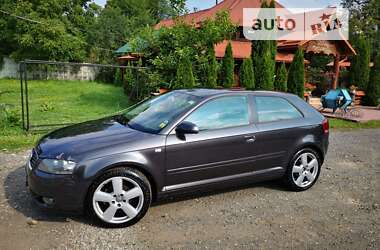 Хэтчбек Audi A3 2004 в Рахове