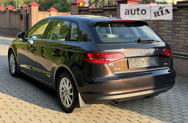 Хетчбек Audi A3 2014 в Дубні