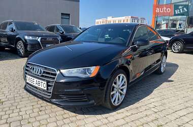 Седан Audi A3 2015 в Львове