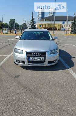 Хэтчбек Audi A3 2004 в Киеве