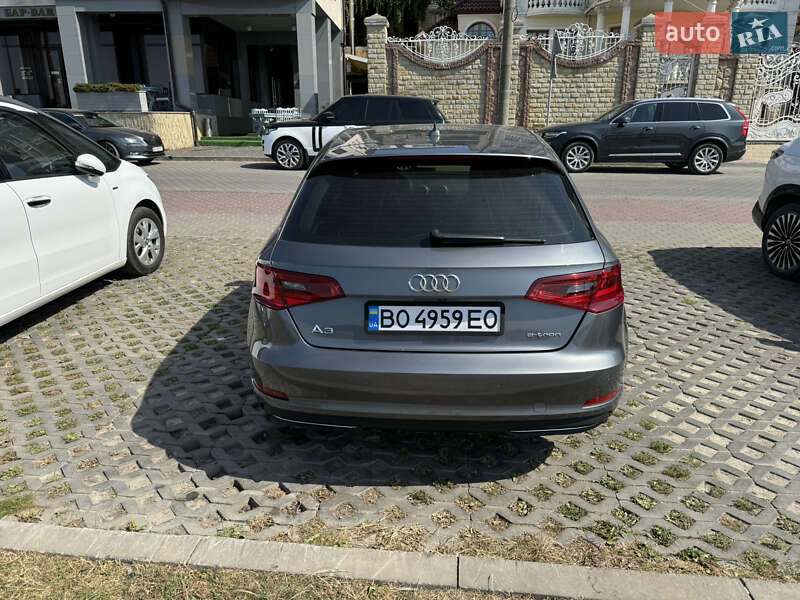 Хэтчбек Audi A3 2015 в Запорожье фото 5 Хэтчбек Audi A3 2015 в Запорожье