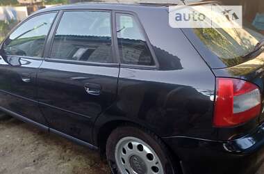 Хэтчбек Audi A3 2003 в Дымере