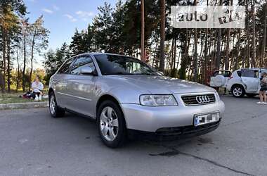 Хетчбек Audi A3 1997 в Солоніцівці