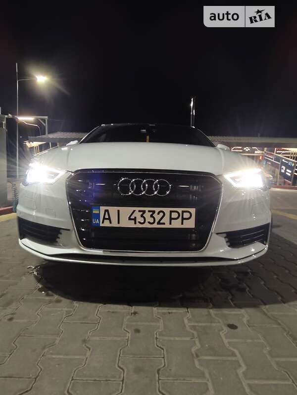 Седан Audi A3 2015 в Белой Церкви