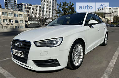 Хэтчбек Audi A3 2016 в Киеве