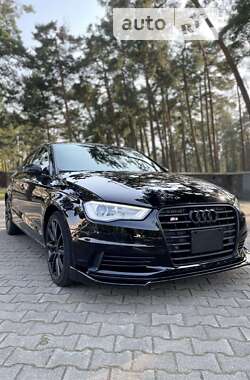 Седан Audi A3 2014 в Бобрке