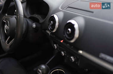 Седан Audi A3 2018 в 