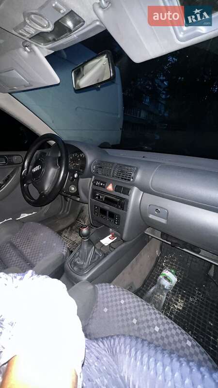 Хэтчбек Audi A3 1998 в Львове