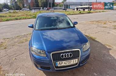 Хэтчбек Audi A3 2006 в 