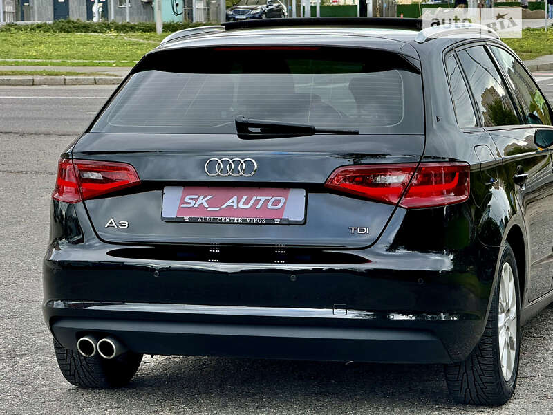 Хэтчбек Audi A3 2016 в Киеве