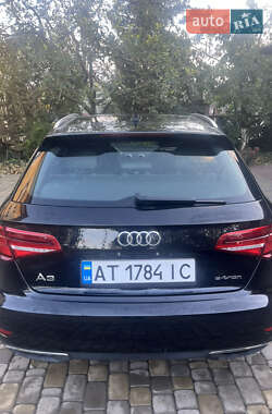Хэтчбек Audi A3 2017 в 