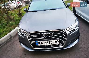Хетчбек Audi A3 2017 в 