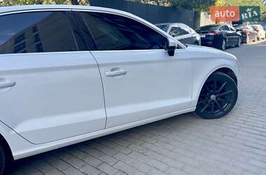 Седан Audi A3 2014 в 