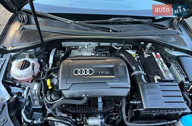 Седан Audi A3 2016 в 