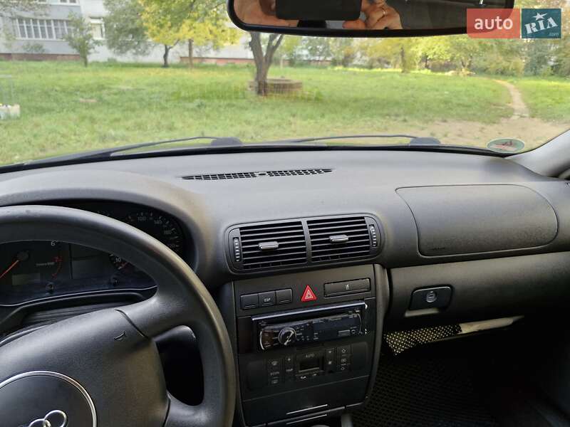 Хэтчбек Audi A3 2002 в Коломые