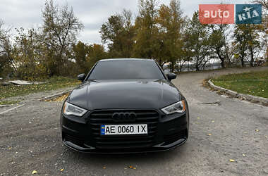 Седан Audi A3 2015 в Днепре