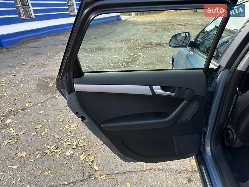 Хэтчбек Audi A3 2009 в Лебедине