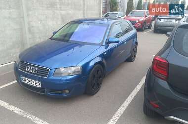 Хэтчбек Audi A3 2004 в Киеве