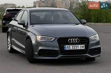 Седан Audi A3 2016 в Кропивницком