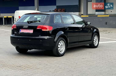 Хэтчбек Audi A3 2008 в Ровно