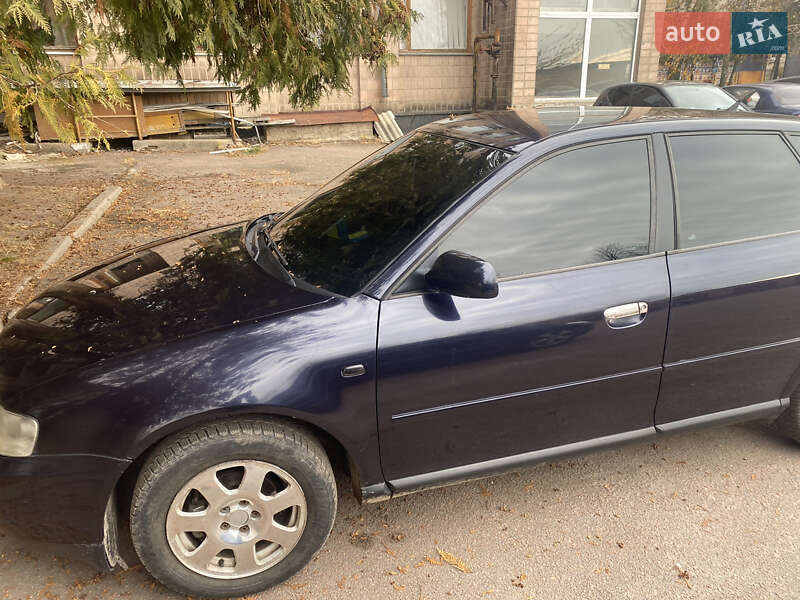 Хетчбек Audi A3 2002 в Бердичеві