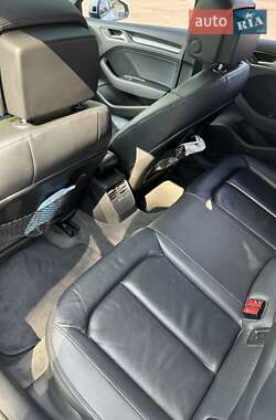 Седан Audi A3 2018 в 