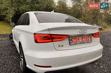 Седан Audi A3 2015 в Николаеве