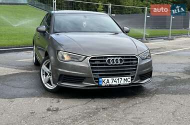 Седан Audi A3 2015 в 