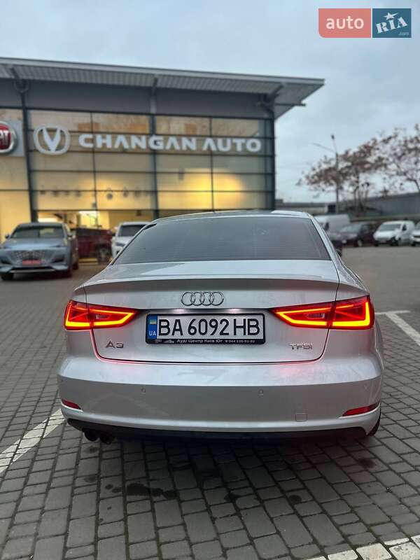 Седан Audi A3 2013 в Одесі