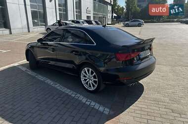 Седан Audi A3 2014 в 