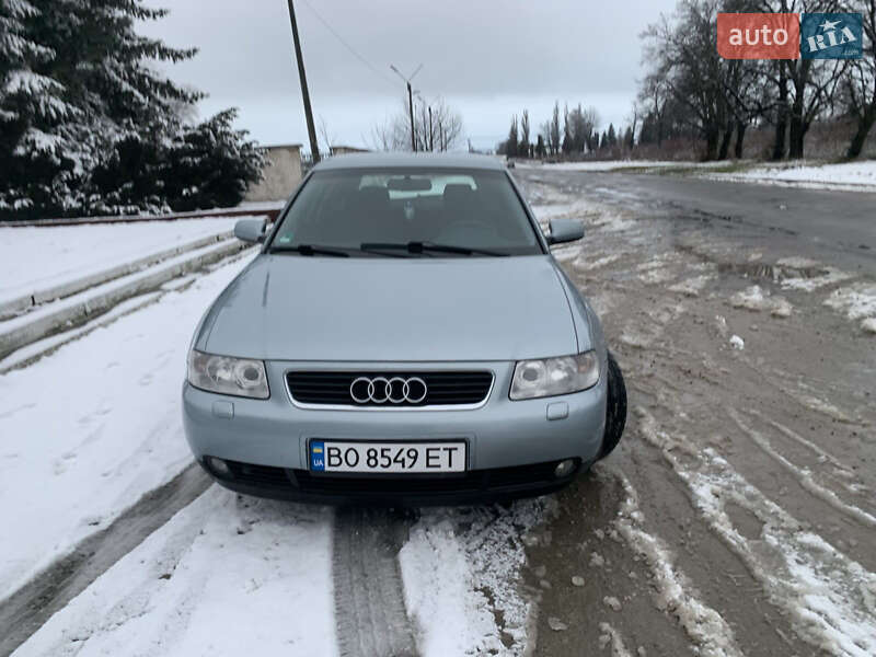 Хетчбек Audi A3 2002 в Борщеві