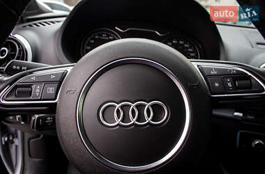 Хэтчбек Audi A3 2015 в 