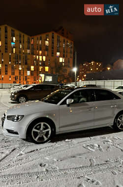 Седан Audi A3 2015 в Києві