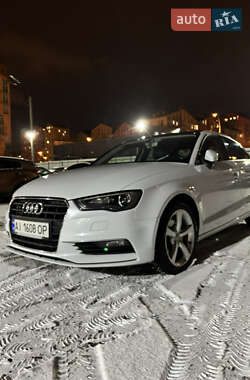 Седан Audi A3 2015 в Києві