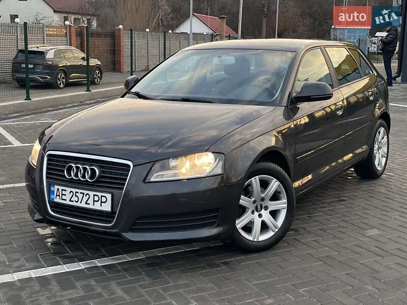 Хетчбек Audi A3 2010 в Дніпрі