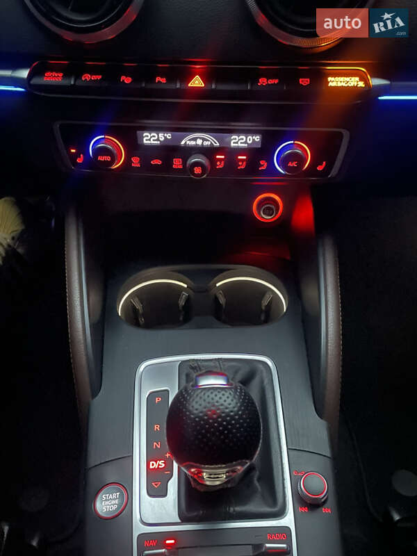 Кабриолет Audi A3 2015 в Днепре