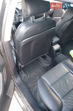 Хэтчбек Audi A3 2004 в 