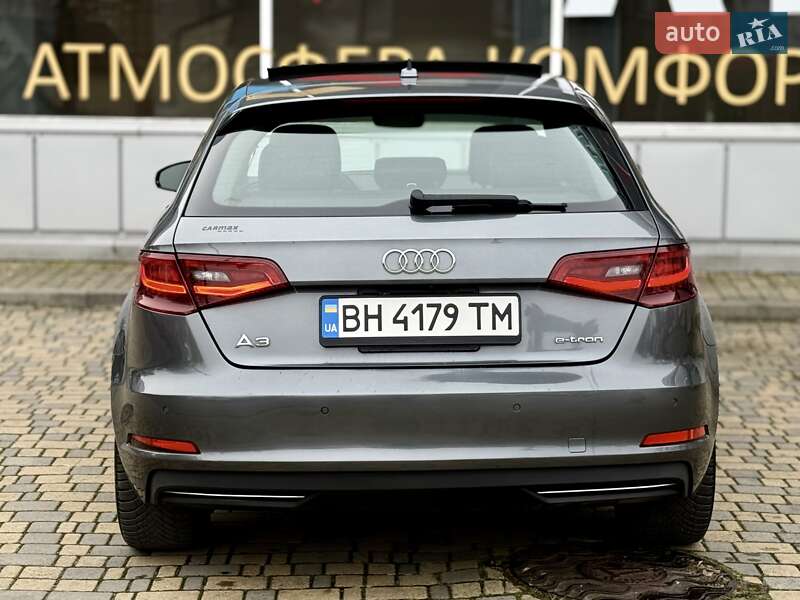 Хэтчбек Audi A3 2016 в Одессе