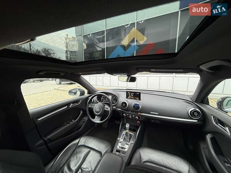 Хэтчбек Audi A3 2016 в Одессе