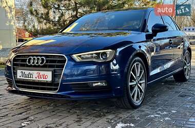 Седан Audi A3 2015 в Дніпрі