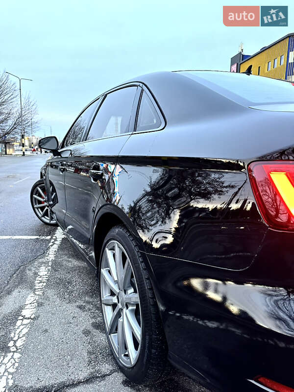 Седан Audi A3 2015 в Киеве