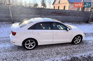 Седан Audi A3 2016 в 