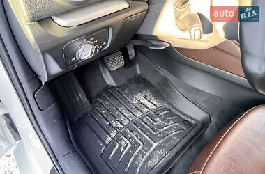 Седан Audi A3 2016 в 